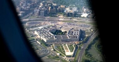 AI technology race is new 'cold war' between US and China that could have devastating consequences: report