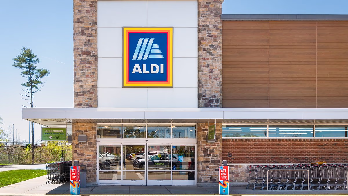 Aldi customers fume after budget grocery store removes self checkout