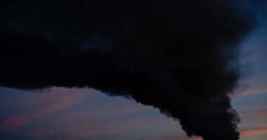 At least 12 dead after engine fell off UPS plane that crashed in Kentucky, igniting large blaze