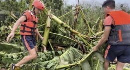 Australia shuts Philippines embassy as 'super typhoon' claims lives
