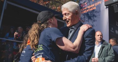 Bill Clinton spotted at NYC Marathon with bandaged nose while cheering on daughter Chelsea