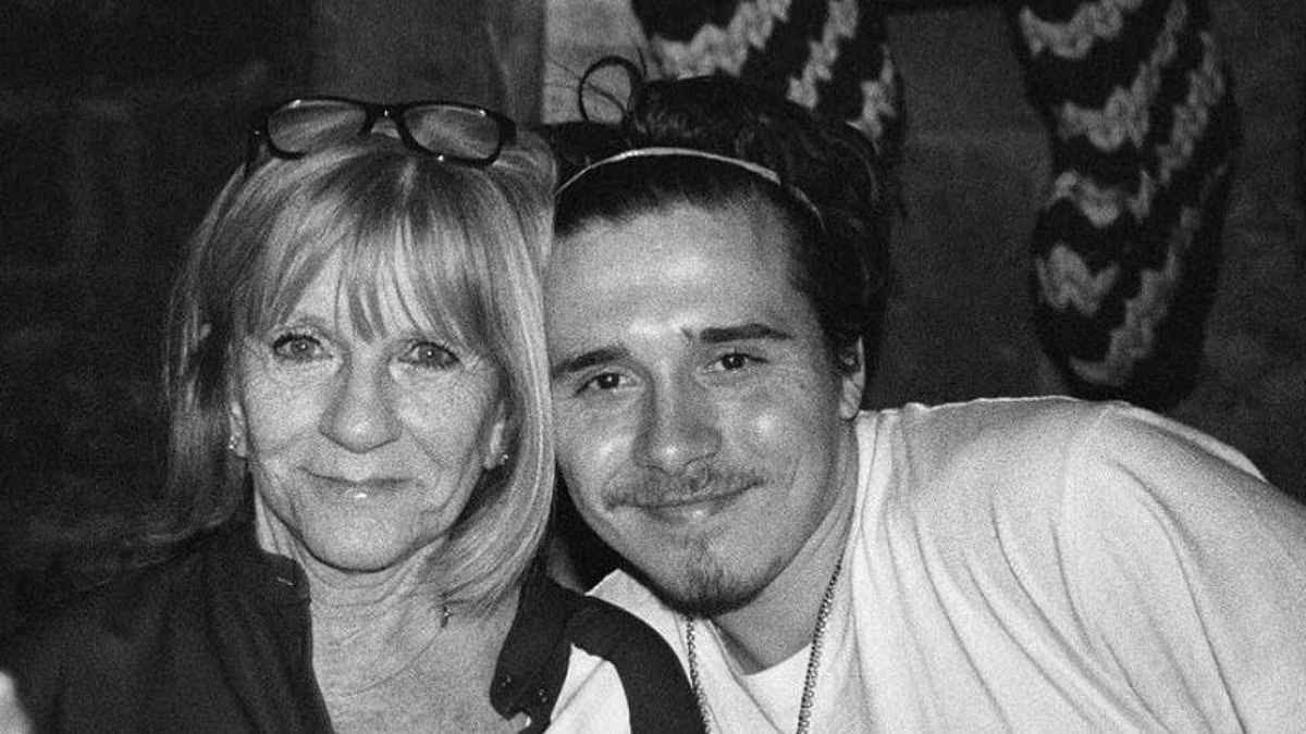 Brooklyn Beckham's grandmother sends message that she misses him