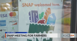 Budzinski meets with Champaign food assistance nonprofit about latest SNAP effects