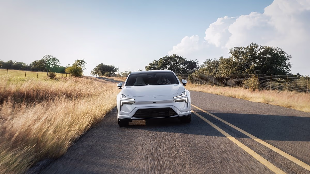 Carmaker scraps rearview mirror in tech gamble... with 2 advantages