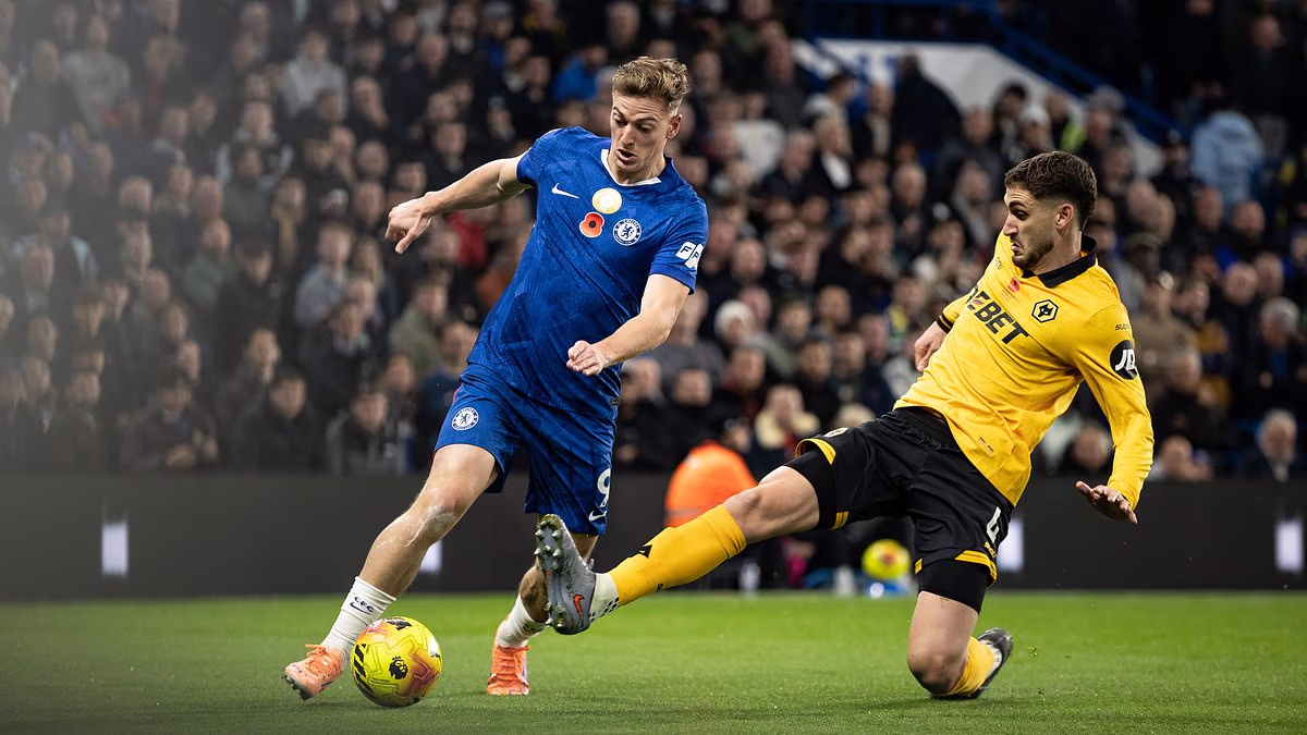 Chelsea Confidential: Liam Delap's World Cup lifeline from Thomas Tuchel revealed, the unusual new-age treatment being trialled at Cobham and who's winning the battle between Estevao and Pedro Neto