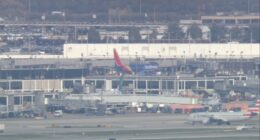 Chicago O'Hare flight cancellations today: More than 300 O'Hare flights canceled; airport delays averaging 50 minutes