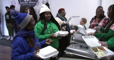 Chicago-area Thanksgiving meals: Beloved Maywood restaurant Just Like Mama's feeding community as it fights to keep doors open