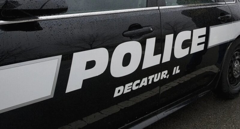 Decatur PD seeking 34-year-old wanted for aggravated assault with a car