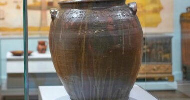 A stoneware vessel created by enslaved potter David Drake is seen at the Museum of Fine Arts, Monday, Nov. 10, 2025, in Boston. (AP Photo/Robert F. Bukaty)