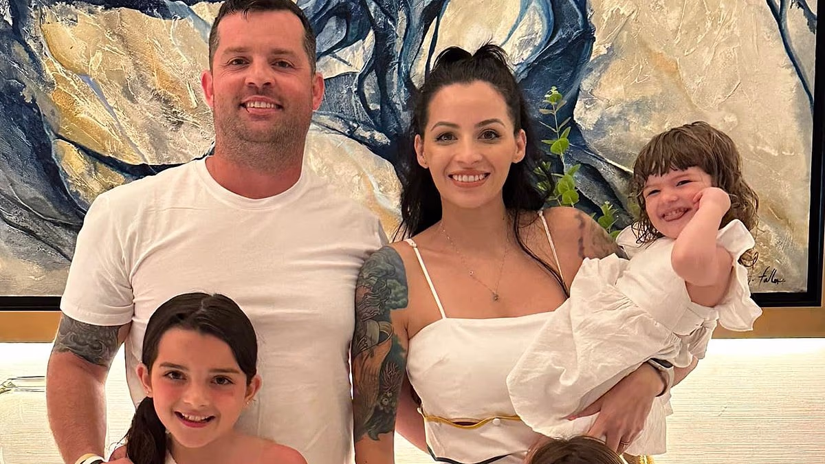 Disturbing way dad who let daughter, 2, die in hot car killed himself