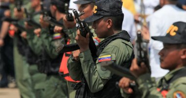 FAA warns airlines about flying over Venezuela: 'Potentially hazardous situation'