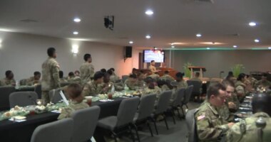 Fort Gordon trainees assigned to installation for Thanksgiving receive holiday meal from local church