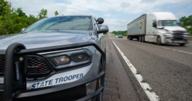 Four officers wounded in Kansas shooting; no active public threat