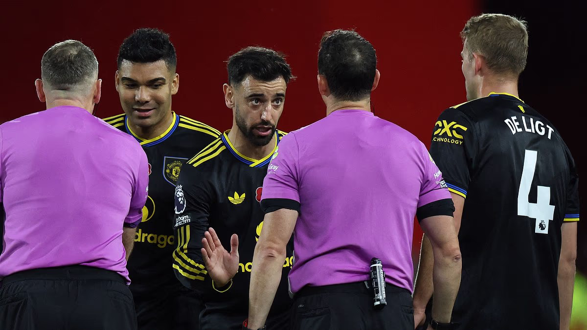 Gary Neville hits out at Man United's 'ageing spine' - and claims four stars should be 'doing a lot better' after Nottingham Forest draw