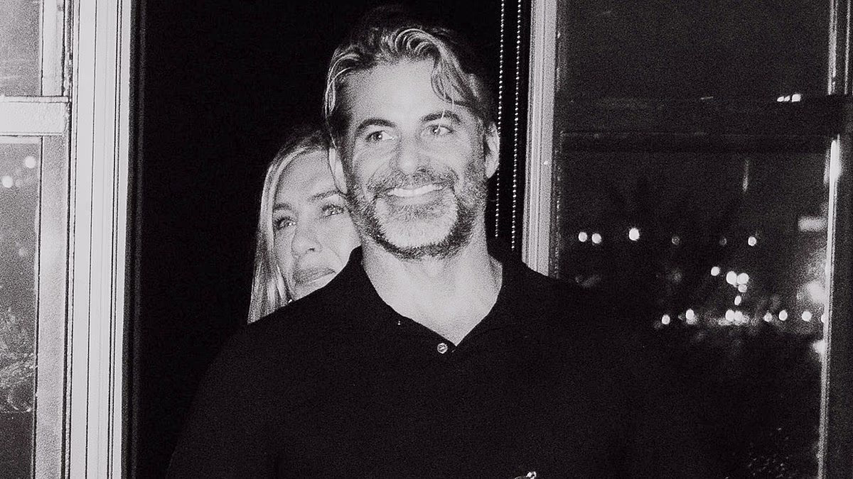 Has New Age healer Jim Curtis fixed Jennifer Aniston's broken heart?