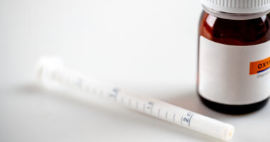 Hospice Nurse Charged With Replacing Dementia Patient’s Oxycodone With Household Cleaner