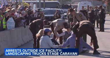 ICE Chicago news: Sheriff's deputies remove group of 'suburban moms' at Broadview protest today against immigration enforcement