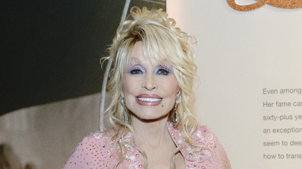 If You're Not Worried About Dolly Parton Yet, Here Are The Reasons You Should Be