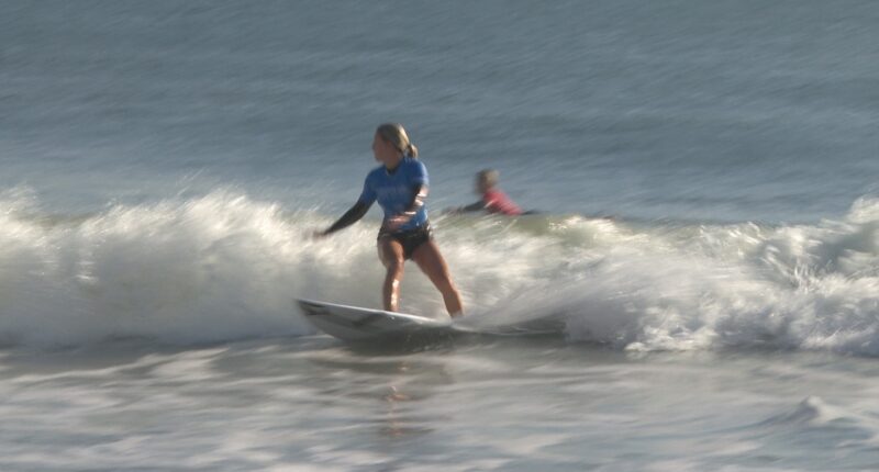 Jacksonville's Lanea Mons makes waves at Super Girl Surf Pro finale