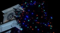 Jonesborough shines with annual Christmas tree lighting