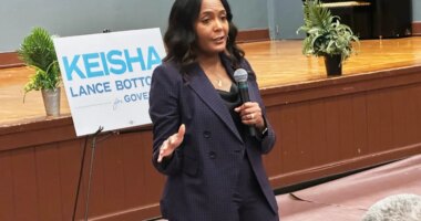 Atlanta Mayor Keisha Lance Bottoms speaks during a campaign stop in her 2026 Democratic bid for governor on Monday, Nov. 17, 2025 in Columbus, Ga. (AP Photo/Jeff Amy)