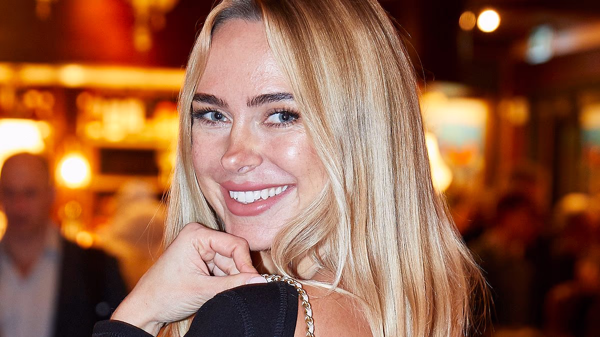 Kimberley Garner joins Lottie Moss at the Harry's launch party