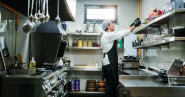 LIST: Restaurants around Tampa Bay offer free meals during SNAP funding lapse