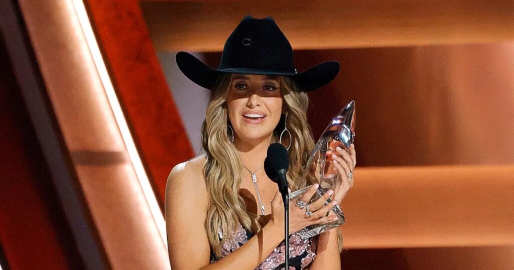 Lainey Wilson Wins Album of the Year at 2025 CMAs: 'Mom and Daddy, Look!'