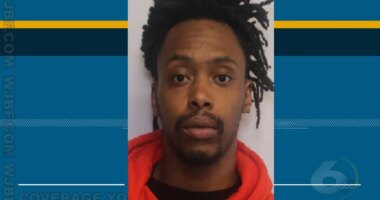 Man wanted by RCSO for multiple armed robberies, assaults, child molestation