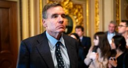 Mark Warner says shutdown could end ‘this week’ with Trump back in US