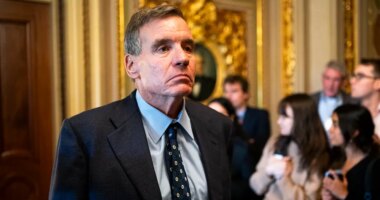 Mark Warner says shutdown could end ‘this week’ with Trump back in US