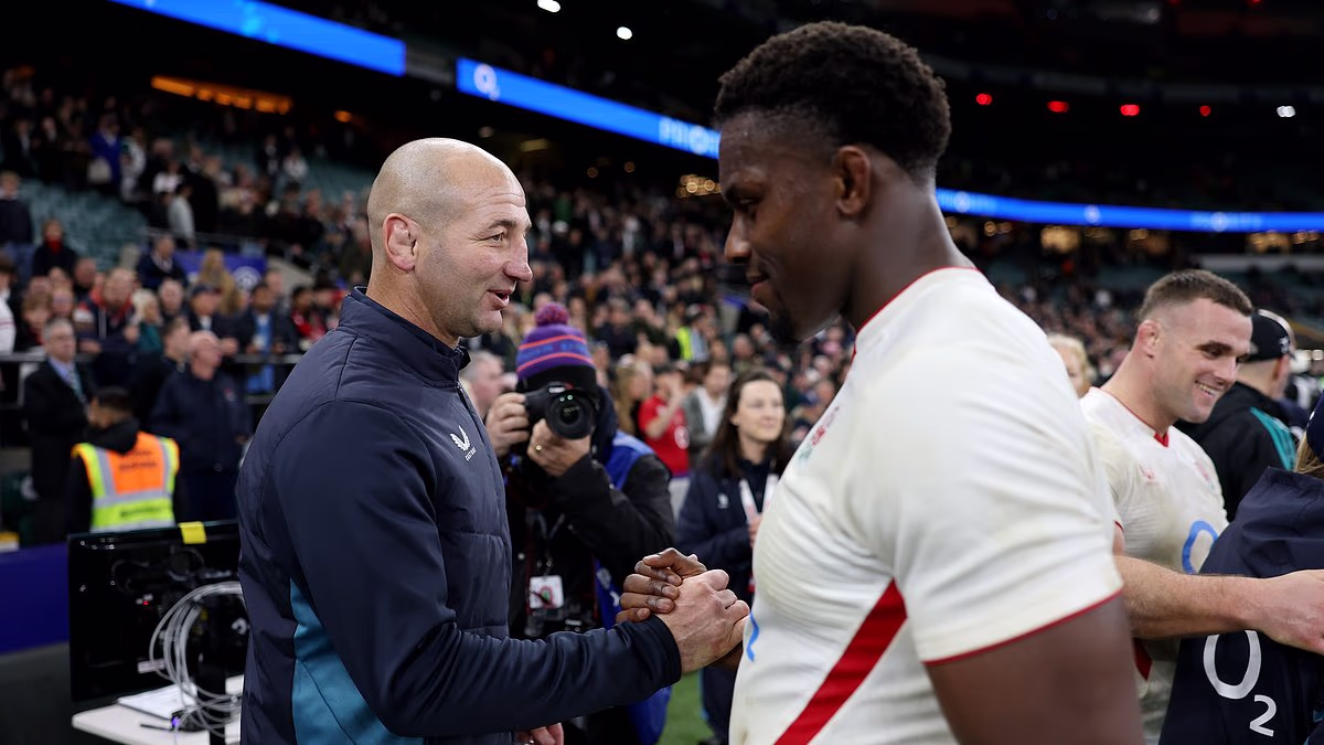 Maro Itoje and Steve Borthwick open up on 'childhood dream' speech that set tone for thrilling England triumph over New Zealand