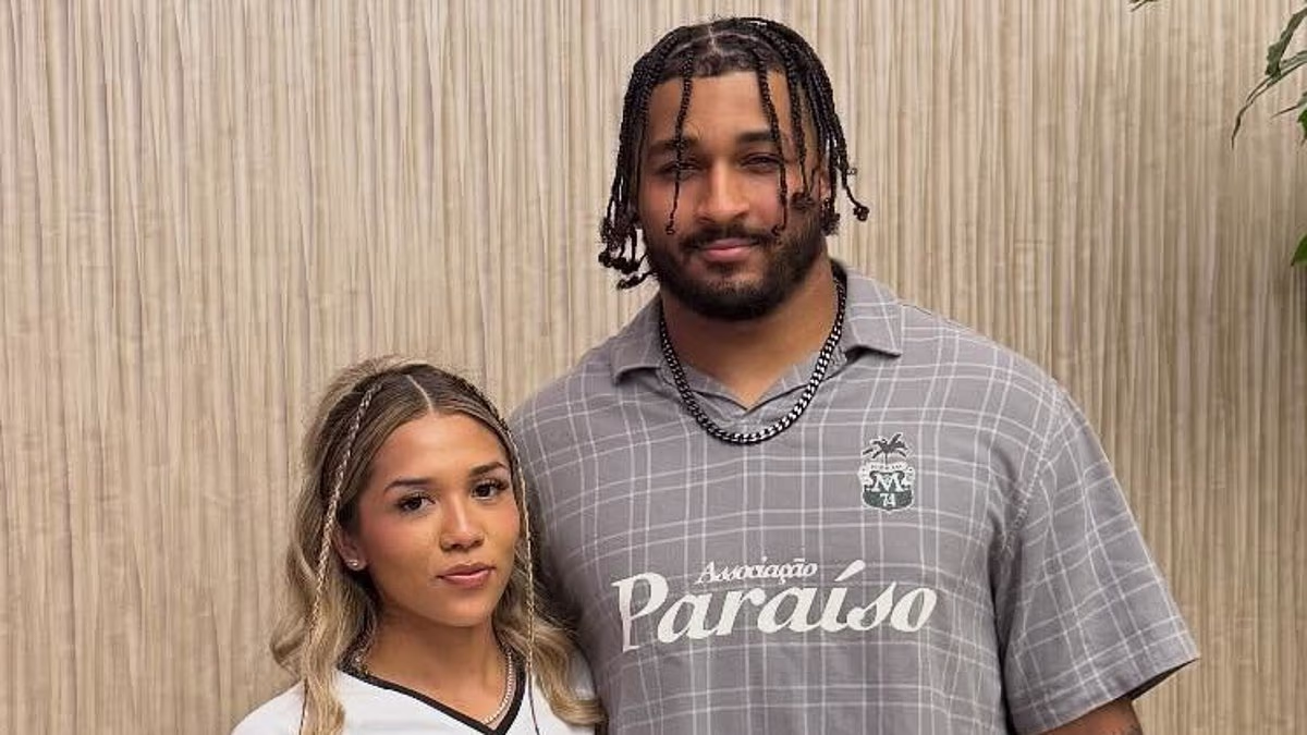 Marshawn Kneeland's pregnant girlfriend put in handcuffs on frantic night Dallas Cowboys star killed himself