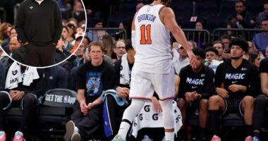 Mike Brown defends controversial Jalen Brunson decision