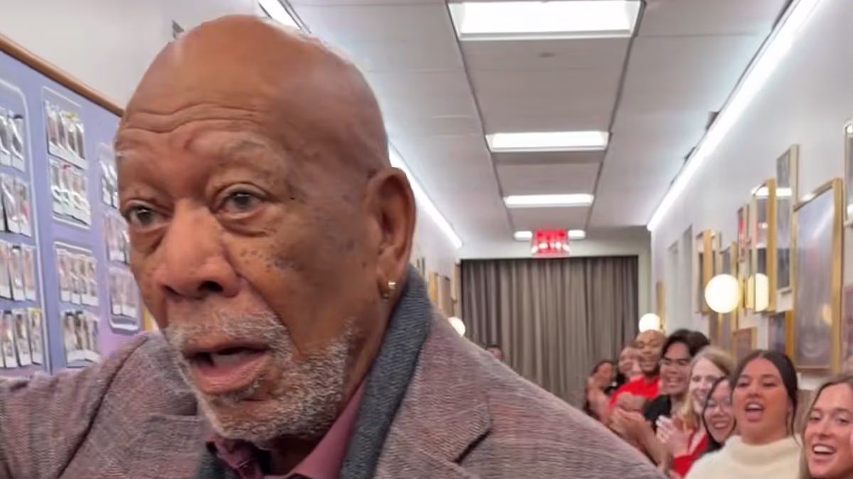 Morgan Freeman, 88, sparks concern after 'confused' appearance
