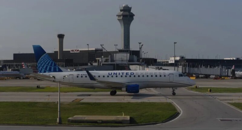 Nation’s largest airlines press Democrats to pass funding stopgap to reopen government