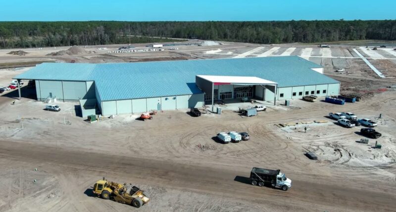 New Jacksonville fairgrounds rises on Westside as fair enters last weekend downtown