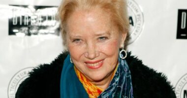 Sally Kirkland
