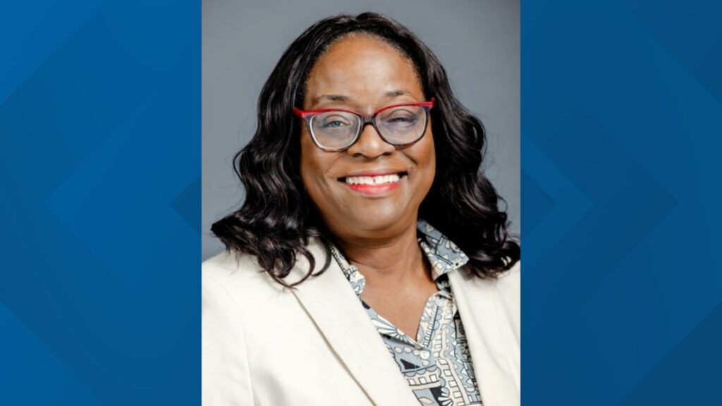 Palatka City Commission votes to keep City Manager Marcia Carty following ethics training
