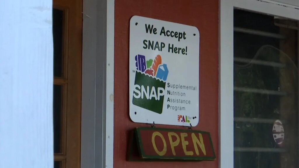 Partial SNAP benefits to be issued in November