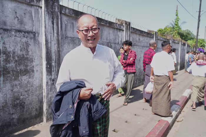 Political prisoners released in Myanmar mass amnesty