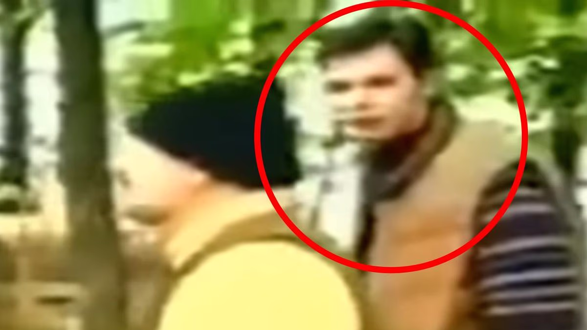 Sarajevo 'human safari' scandal grows as Serbia leader accused