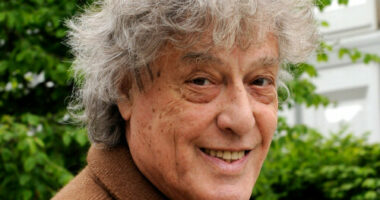 Sir Tom Stoppard dead at 88
