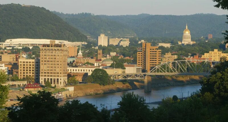 State senator invites some Maryland and Virginia counties to join West Virginia