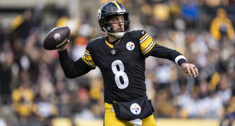 Steelers WAG Comments on Aaron Rodgers' Mystery Wife