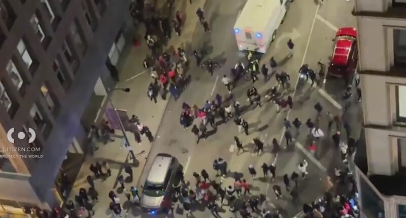 Teenager killed, 8 others injured in 2 shootings in the Loop late Friday night