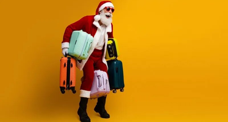 These are the most and least dependable airlines for holiday travel, analysis shows