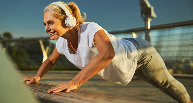 This 10-Minute Daily Routine Builds More Strength Than Hour-Long Gym Sessions After 55