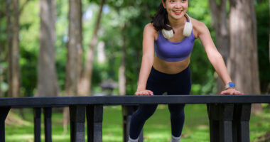 This 7-Minute Morning Bodyweight Routine Builds More Muscle Than 40 Minutes at the Gym After 50