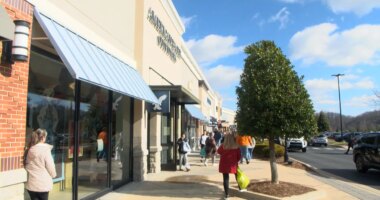 Tri-Cities shoppers discuss why they shop in-person on Black Friday